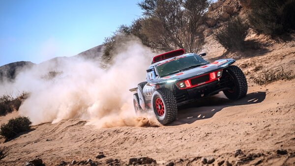 Al-Attiyah reina sobre las dunas