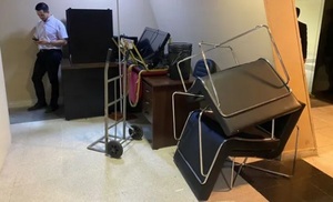 Desalojo de oficinas improvisadas causa confusión en el Congreso