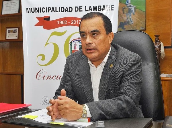 Condenan a Roberto Cárdenas a 4 años de prisión - PDS RADIO Y TV