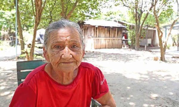 Garantizan pago regular a adultos mayores durante migración del programa al MDS – Prensa 5