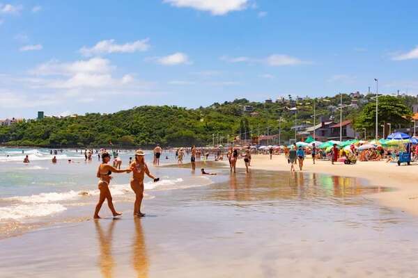Los ahogamientos en las playas de Santa Catarina crecieron un 20% en lo que va de la temporada - Mundo - ABC Color