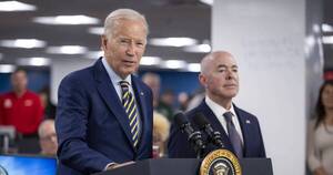 La Nación / Republicanos arremeten contra entorno de Biden