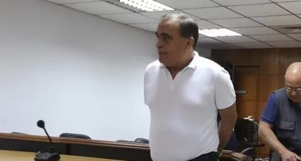 Condenan a cuatro años de cárcel a Roberto Cárdenas, exintendente de Lambaré - Unicanal