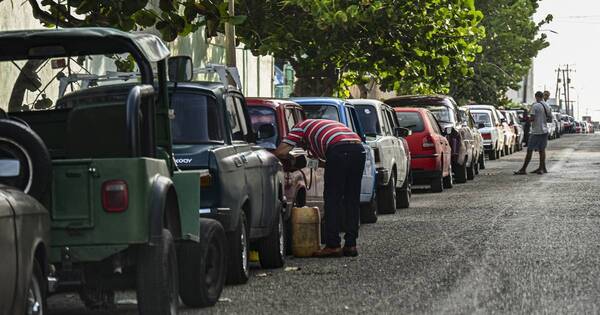 La Nación / Combustibles suben 528 % en Cuba