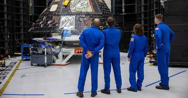 La Nación / La Nasa retrasa hasta 2026 envío de astronautas a la Luna