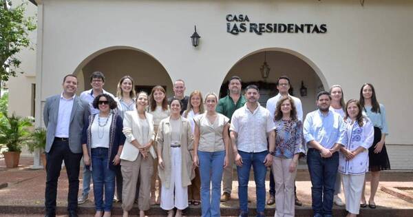 La Nación / Con el regreso de la “palmeada”, primera dama busca el renacer del centro histórico