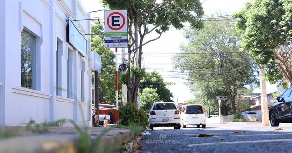 Diario HOY | Más de G. 75 millones recaudó el estacionamiento tarifado antes de su suspensión