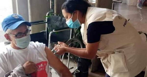 La Nación / Profesionales indígenas forman parte del equipo médico de Salud Pública