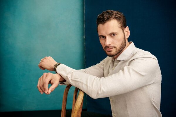 Falleció el actor Adan Canto, que estuvo en «Narcos», «X-Men» y más