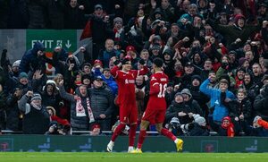 Versus / Liverpool remontó y se adelanta en la serie ante el Fulham
