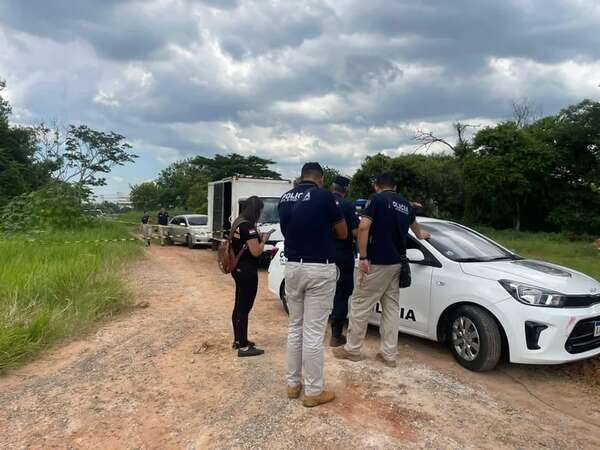 Asaltan camión y roban una carga de celulares - Nacionales - ABC Color