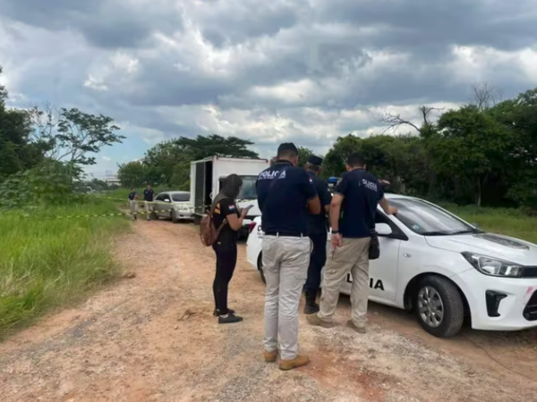 Mondaha interceptaron un camión y se llevaron un lote importante de lelus