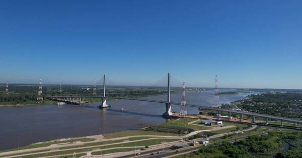 La Nación / Puente Héroes del Chaco avanza hacia el tramo final