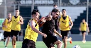 La Nación / Ale Silva aparece de titular en equipo base