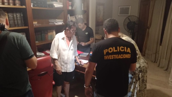 Una abogada, entre los detenidos por venta de cargos en el IPS - ADN Digital