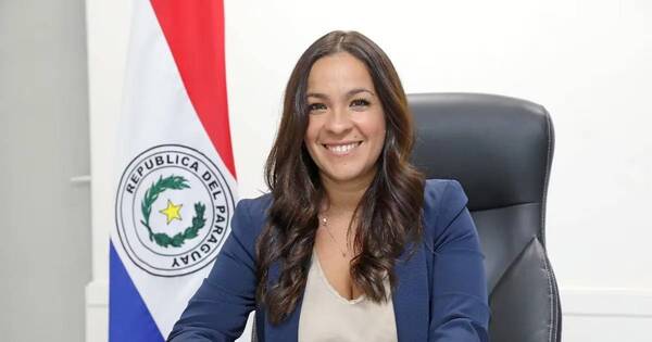 Diario HOY | Ley de Servicio Civil apunta a mejorar la calidad de los servicios públicos