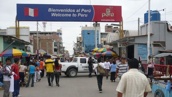 Perú oficializa estado de emergencia en zona fronteriza con Ecuador