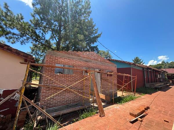 TRINIDAD APUESTA A LA EDUCACIÓN CON IMPORTANTES OBRAS EN INSTITUCIONES - Itapúa Noticias