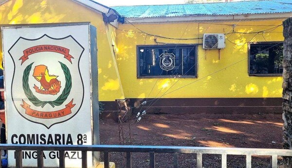 TORTOLEROS ROBAN ARMAS DE UN POLICÍA MIENTRAS HACÍA COMPRAS EN UN SÚPER - La Voz del Norte