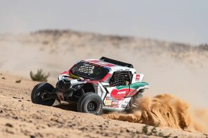 Versus / Santos llega al campamento B en el “Empty Quarter” dentro del Top20