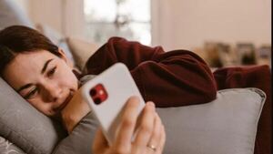 "Tengo una relación a distancia y soy celosa"