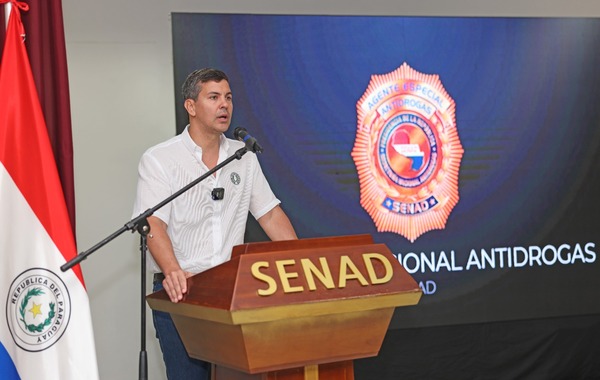 El crimen organizado est谩 buscando los gobiernos m谩s d茅biles para llevar a cabo sus acciones, advierte Santiago Pe帽a - Revista PLUS