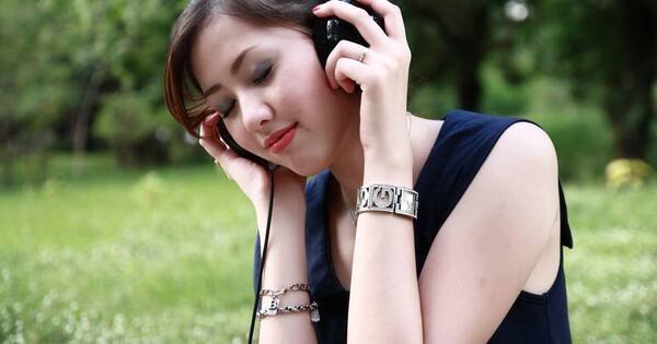 La Nación / Cuáles son las canciones que más generan felicidad, según la ciencia
