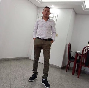 Roban en casa de ‘Chaqueñito’: llevan computadora y él dice que, por su forma, pillará al ladrón