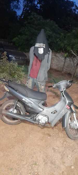 Recuperan motocicleta robada y detienen al presunto autor