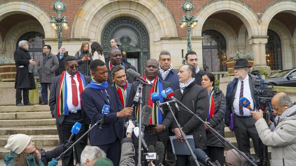 Sudáfrica delega en la CIJ el reto de poner fin a los “actos genocidas” de Israel en Gaza