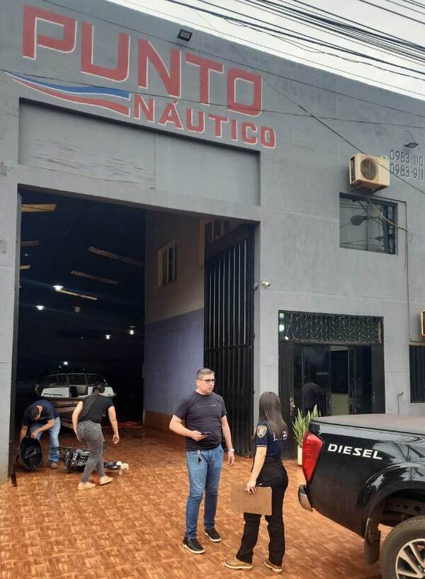 Banda de delincuentes roba motores para lanchas y dinero en Minga Guazú - La Clave