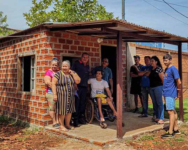 UPE colabora en construcción de vivienda para discapacitado | DIARIO PRIMERA PLANA