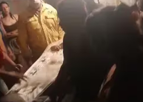 La estaban velando y pillaron que todavía tenía pulso - Noticiero Paraguay