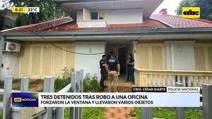 Video: Mujer utilizó arma de juguete para asaltar - ABC Noticias - ABC Color