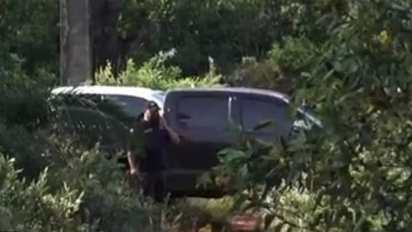 Hallan camioneta robada tras séxtuple asesinato en Amambay | 1000 Noticias