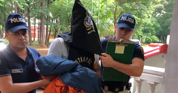 Diario HOY | Extraditan a brasileño acusado de brutal asesinato a un peluquero