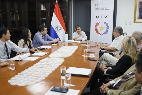 Validan procedimientos para inscribir a los microempresarios en el IPS desde el lunes | 1000 Noticias