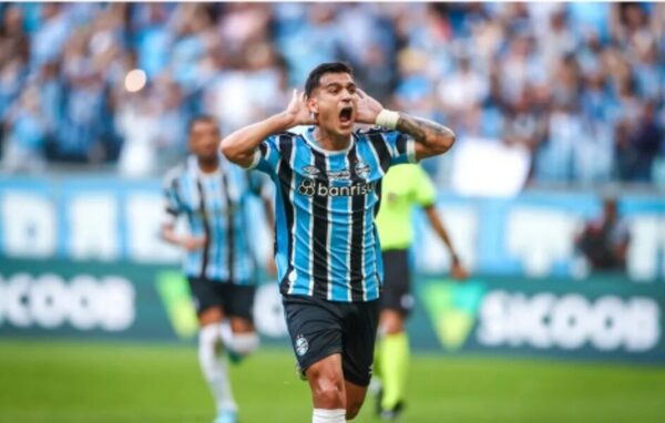 Un nuevo pelotero se nacionaliza para estar en la Albirroja