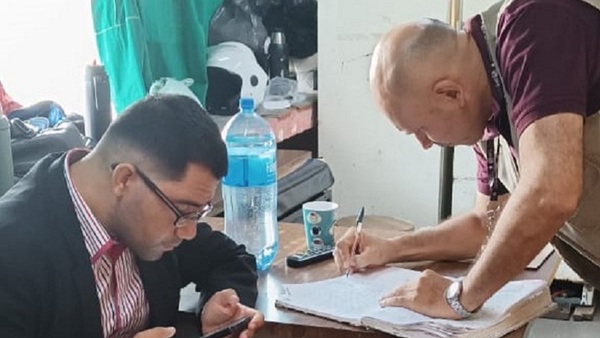 Capturan a funcionario del IPS involucrado aparentemente en el caso de estafa, en que suman 6 detenidos