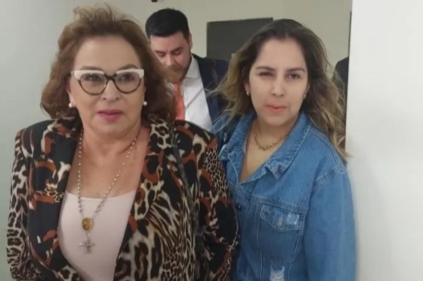 Rechazan pedido de sobreseimiento definitivo para esposa de RGD - PDS RADIO Y TV