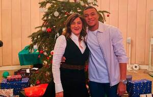 A más de la millonada que gana Mbappe, los “extras” que le consiguió su mamá salen a la luz en una entrevista