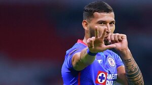 Ya se despidió de sus compas del Cruz Azul