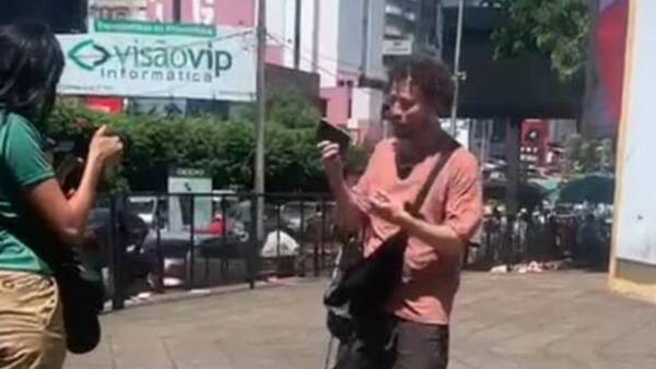 [VIDEO] ¡"Luisito comunica" recorre Ciudad del Este!