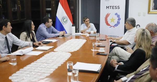 Diario HOY | Ultiman detalles para empezar a inscribir a microempresarios en el IPS a partir del lunes