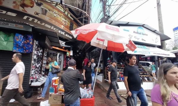 Se hacen pasar por guías y asaltan a turista norteamericano en Ciudad del Este