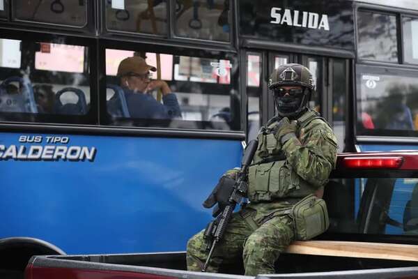 Transporte público, uno de los puntos de Quito más vigilados en medio de la crisis en Ecuador - Mundo - ABC Color