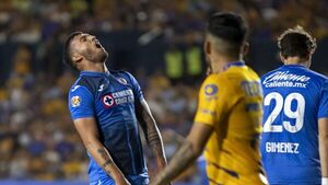 Juan Escobar pidió salir de Cruz Azul