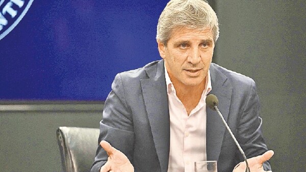 Argentina acuerda con el FMI bicicleteo para pagar deuda