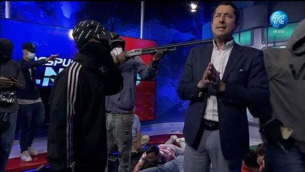 Periodista relata el terror que vivió durante la invasión a canal de televisión en Ecuador