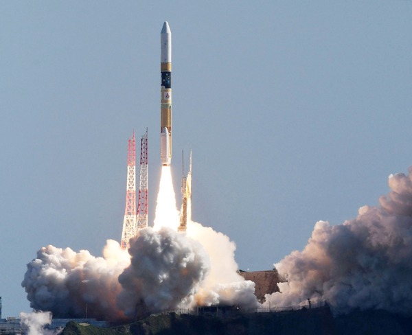 Japón lanza con éxito un satélite de recopilación de inteligencia | 1000 Noticias